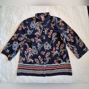 Chico's size 2 Medium or 12/14 navy with floral design  3/4 sleeve blouse EUC